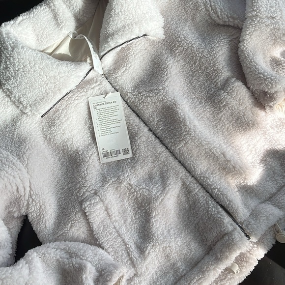 Lululemon Cinchable Fleece Zip Up - Picture 2 of 6
